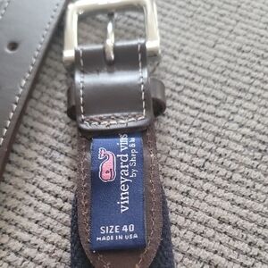 Vineyard Vines Men's Brown Leather and Navy Fabric Belt